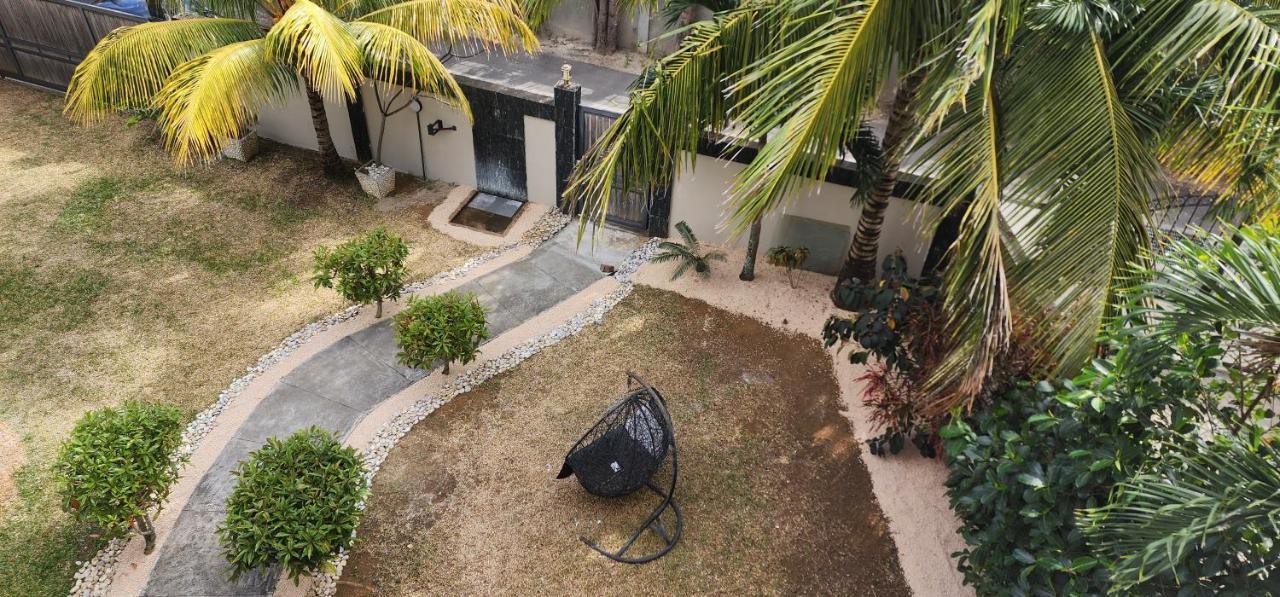 Number 7, 2Nd Floor, Pebble Bay Apartments With Garden View Grand Bay Buitenkant foto